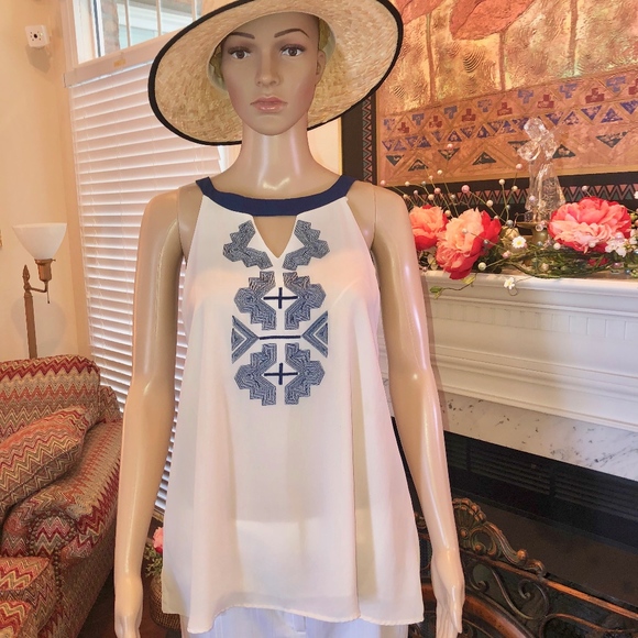 Francesca's Collections Tops - Francesca's (Bird Cage is the brand symbol) Tank